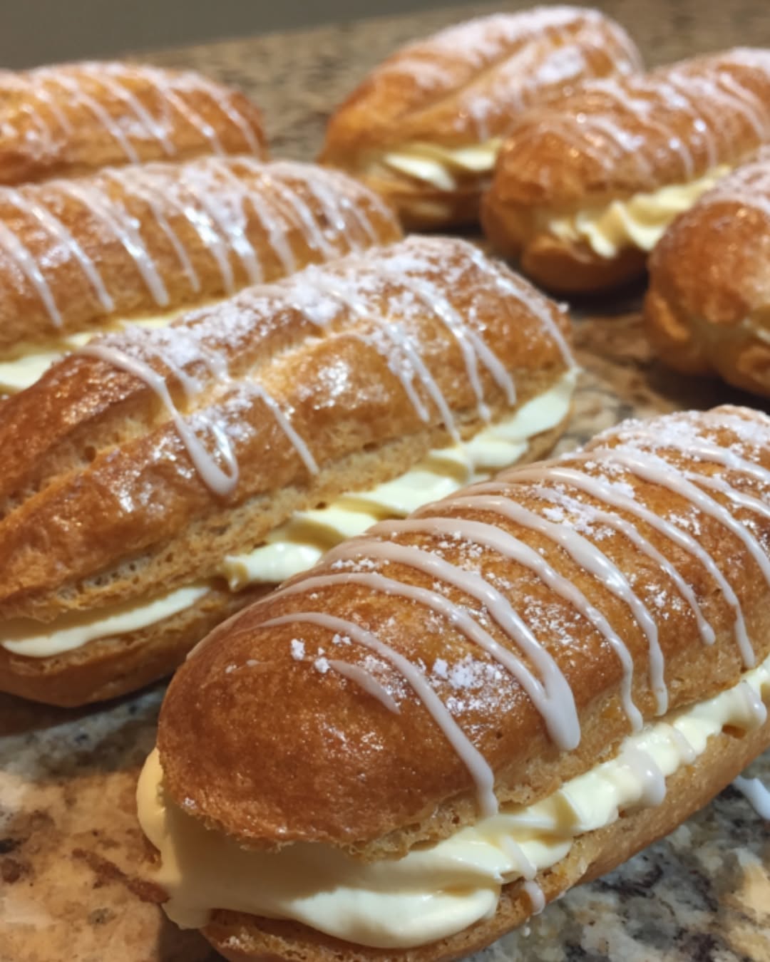 Pumpkin Spice Éclairs With Cream Filling